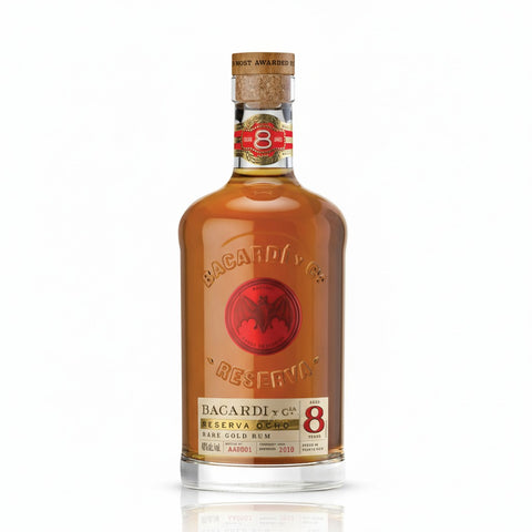 Professionele foto van bacardi gran res. 8y 40° - Professionele foto van Bacardi Gran Res. 8Y - Rudy ampe