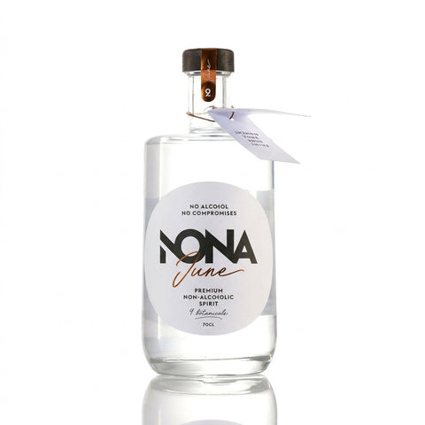 Professionele foto van Gin Nona June 0% - Rudy ampe